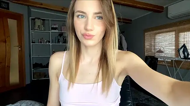 simmisweet's Live XXX Chat