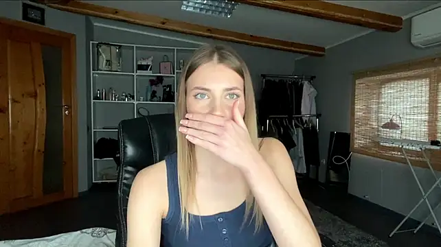 simmisweet Chat XXX live