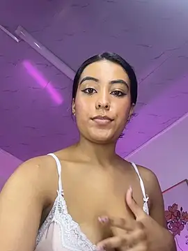 Jenifer_Lux 现场XXX聊天