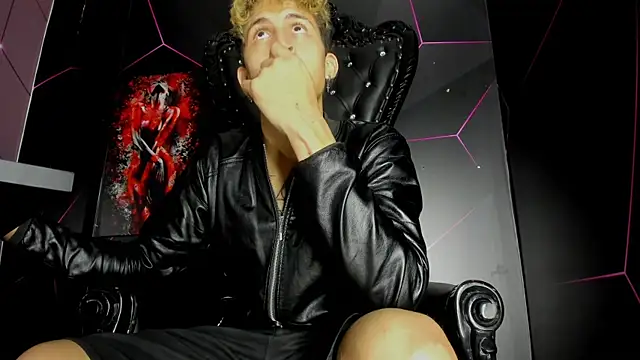 Axel_Romanov Pertunjukan Webcam