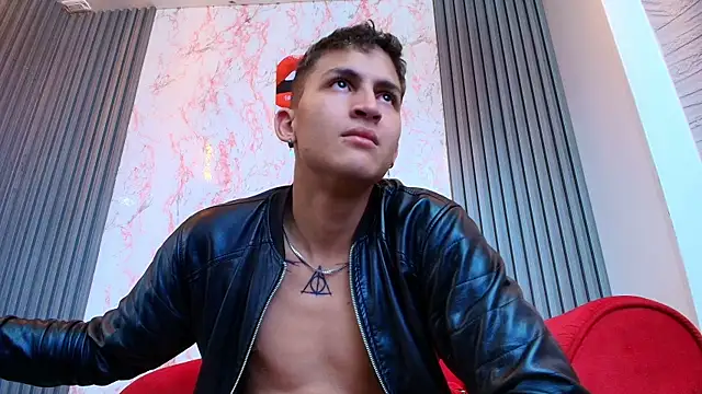 Axel_Romanov Show Webcam