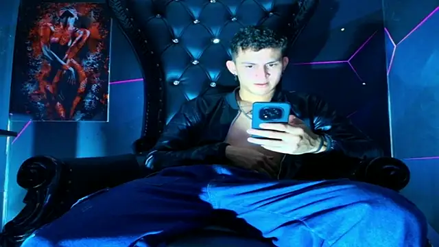 Axel_Romanov Webcam Show