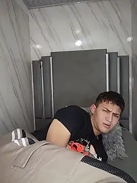 Axel_Romanov 网络视讯表演