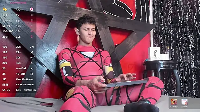 Show de Axel_Romanov na webcam