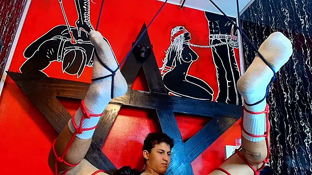 Axel_Romanov Pertunjukan Webcam