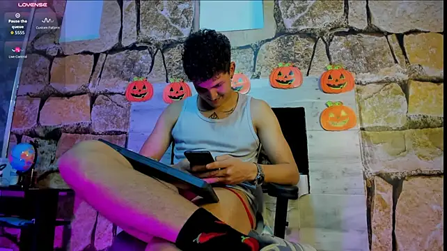 Axel_Romanov Webcamshow