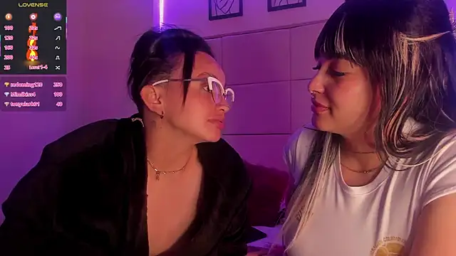 Agatha_Atenea11's Webcam Show