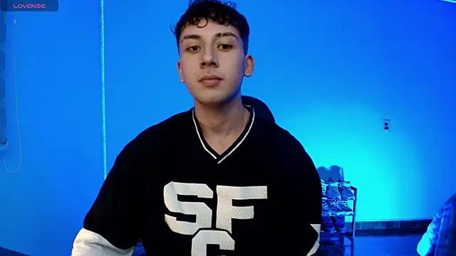 OLIVER_Kn Webbikameraesitys