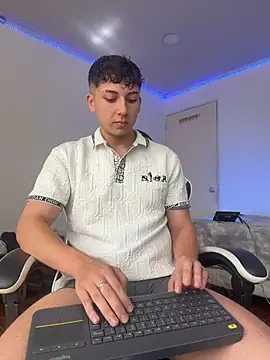 OLIVER_K 在線直播表演