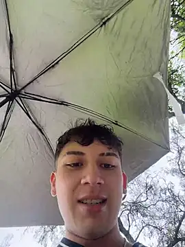 Show modela OLIVER_K na web-kameri