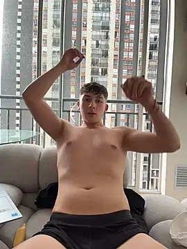 OLIVER_K XXX чат на живо