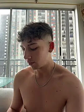OLIVER_K 网络视讯表演