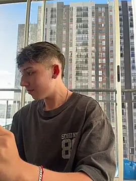 OLIVER_K – webcam-show