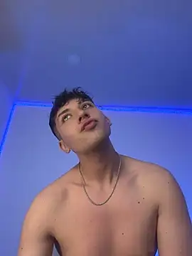 OLIVER_K Show Webcam