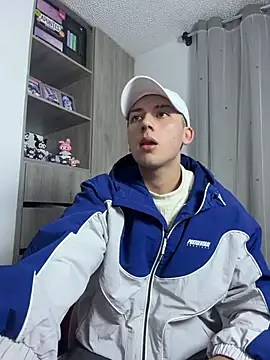 OLIVER_K 网络视讯表演