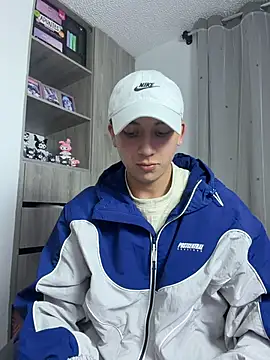 OLIVER_K 在線直播表演