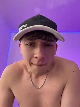 OLIVER_Kn Webbikameraesitys