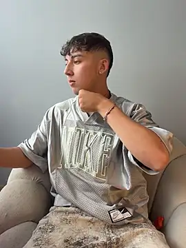 OLIVER_K Adlı Modelin Web Kamerası Şovu
