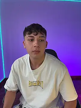 OLIVER_K Adlı Modelin Web Kamerası Şovu