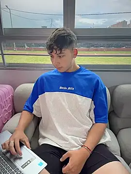 OLIVER_Kのウェブカメラショー