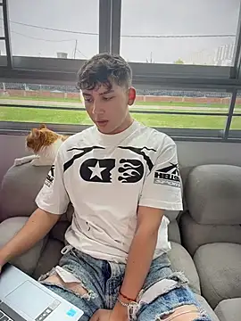 OLIVER_K 网络视讯表演