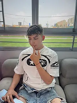 OLIVER_K 在線直播表演