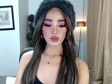 lavandermilk's Webcam Show