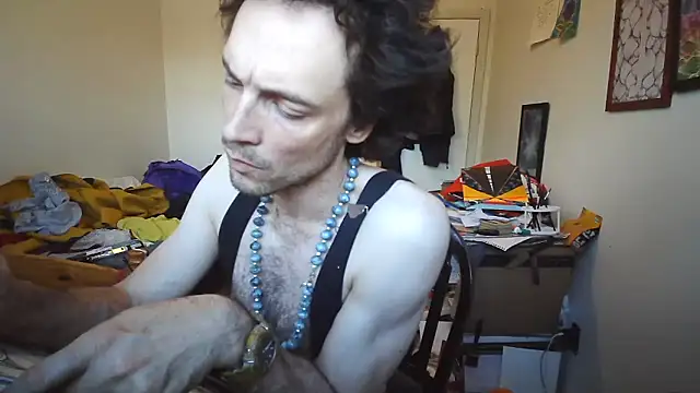 JohnnyMoves' Webcam Show