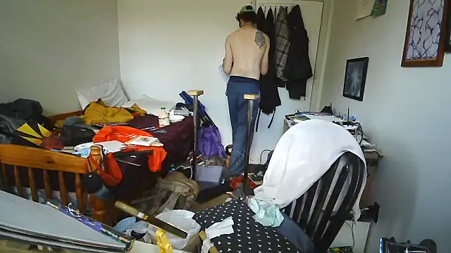 JohnnyMoves' Webcam Show