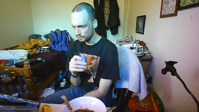 JohnnyMoves webkamerás műsora