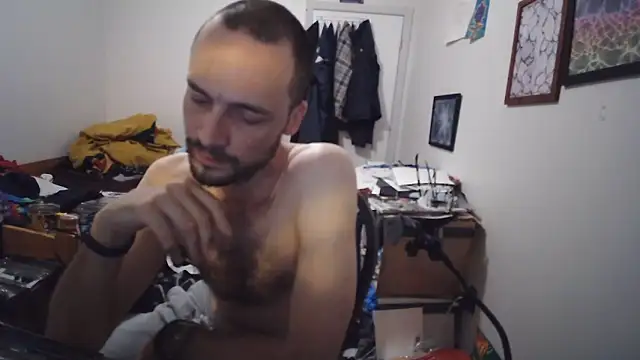 JohnnyMoves: вебкам-шоу