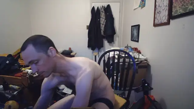 JohnnyMoves webkamerás műsora