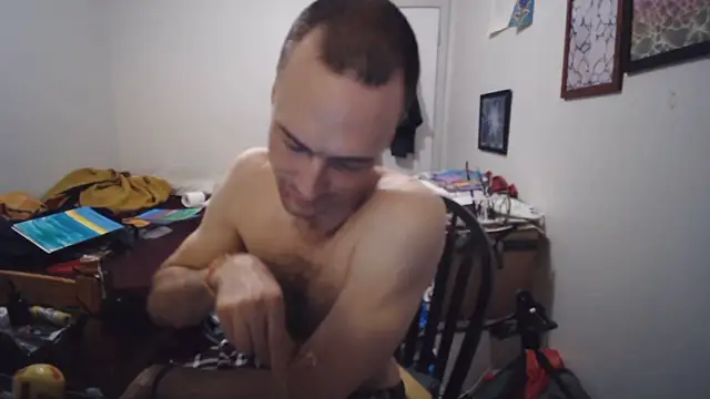 JohnnyMoves' Webcam Show