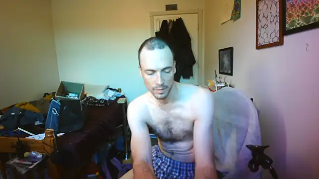 JohnnyMoves webkamerás műsora