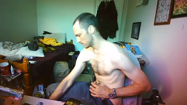 JohnnyMoves' Webcam Show