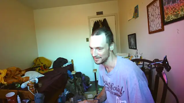 JohnnyMoves' Webcam Show