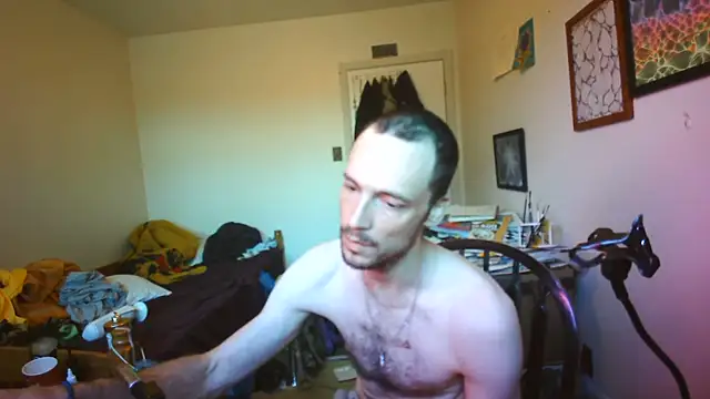 JohnnyMoves Show Webcam