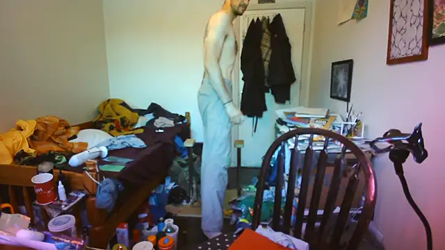 JohnnyMoves live XXX chat