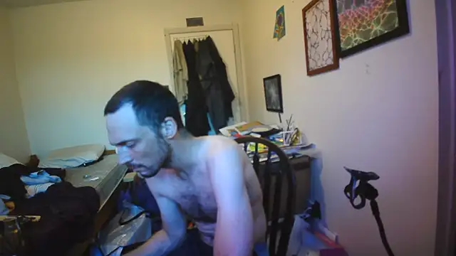 JohnnyMoves' Webcam Show