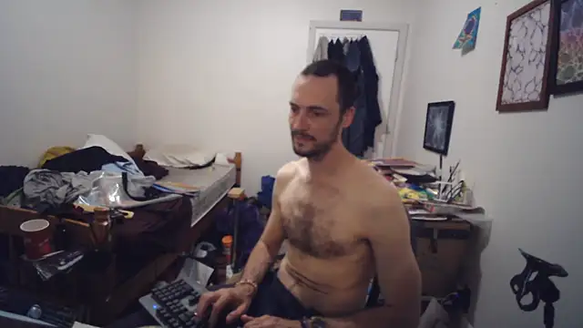 JohnnyMoves Pertunjukan Webcam
