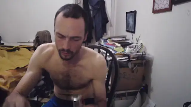 JohnnyMoves webkamerás műsora