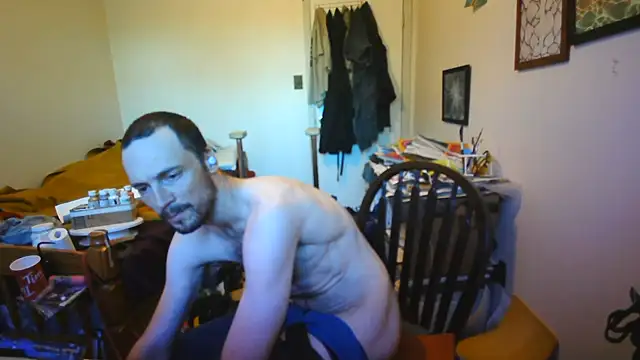 JohnnyMoves' Webcam Show