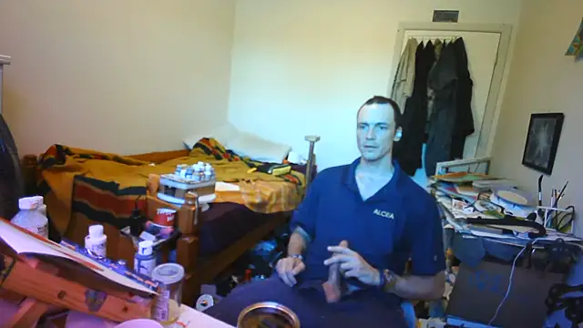 JohnnyMoves Шоу с уебкамера