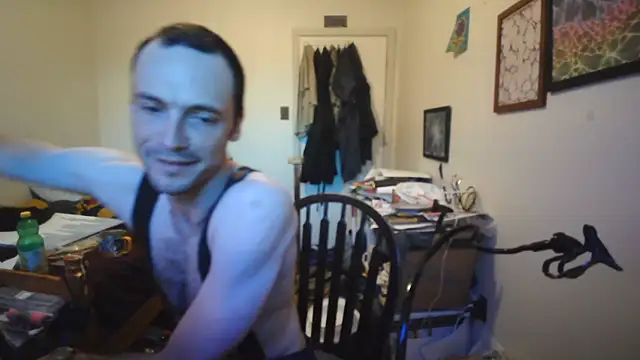 JohnnyMoves Pertunjukan Webcam