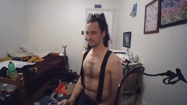 JohnnyMoves' Webcam Show