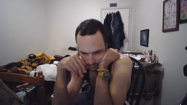 JohnnyMoves' Webcam Show