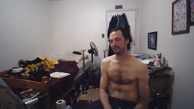 JohnnyMoves' Webcam Show