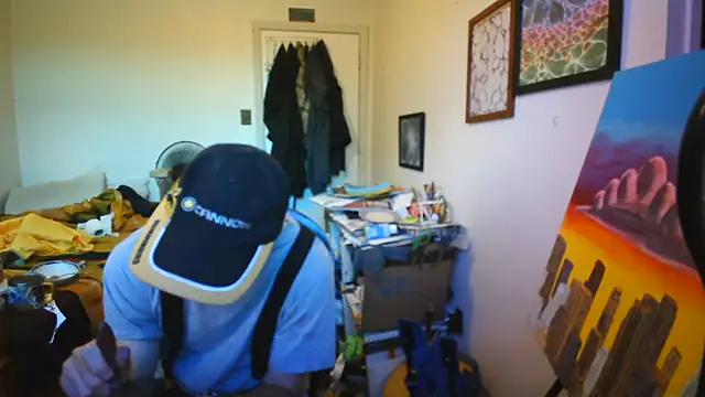 JohnnyMoves webkamerás műsora