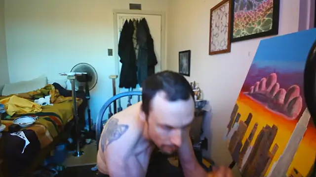 JohnnyMoves webkamerás műsora
