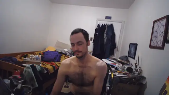 JohnnyMoves webkamerás műsora